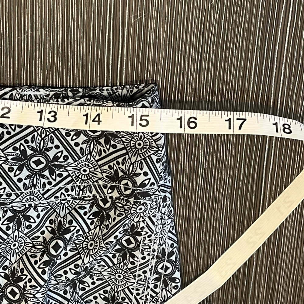 Athleta A-Line Skort Black & White Size 8 - Picture 11 of 13